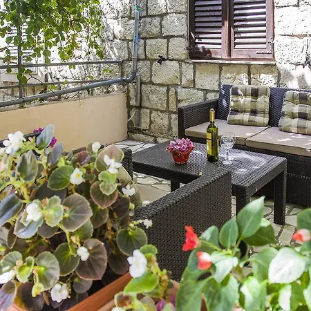 Ante 特雷斯塔尼克