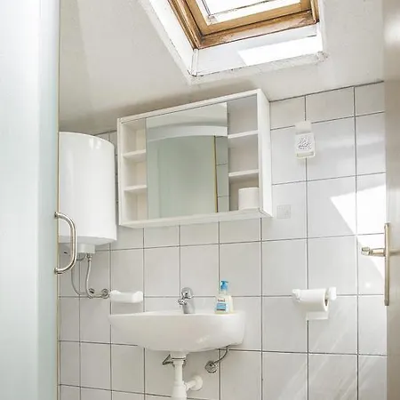 Ante Apartamento