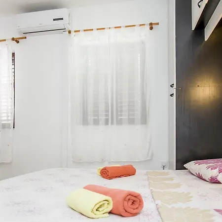 Ante Apartamento